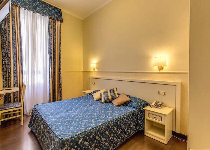 Otel Anfiteatro Flavio Roma