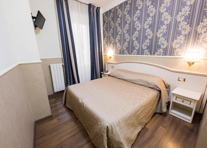 Anfiteatro Flavio Otel